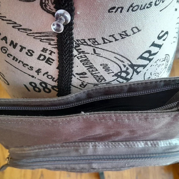 Kennith Cole Reaction Silver Cross body Bag - Picture 4 of 11